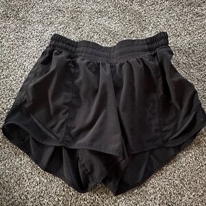 Hottie Hot high rise lined short 2.5 inch